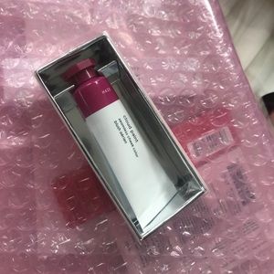 *BRAND NEW* Glossier cloud paint in Haze
